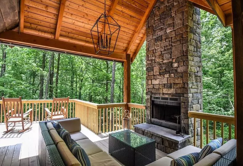 Mountain Crest Villa