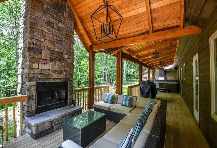 Mountain Crest Villa