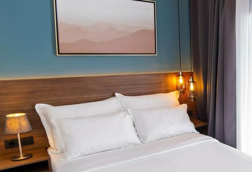 פנסיון Boutiques 76