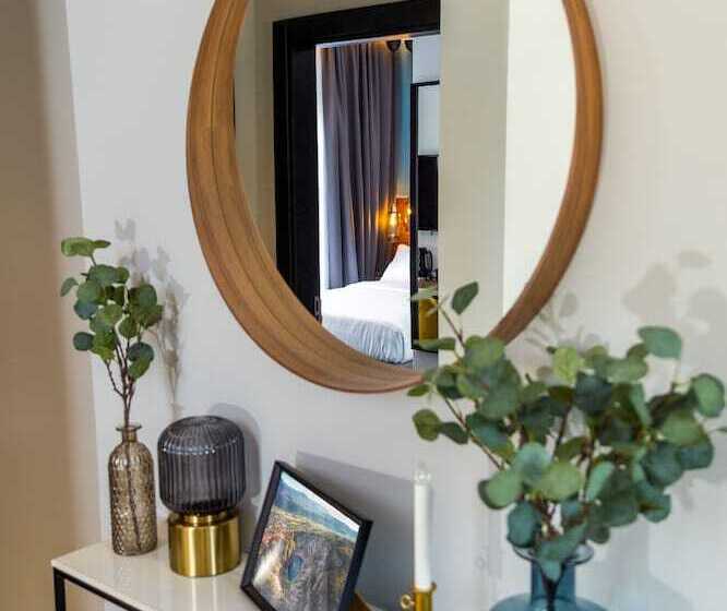 פנסיון Boutiques 76