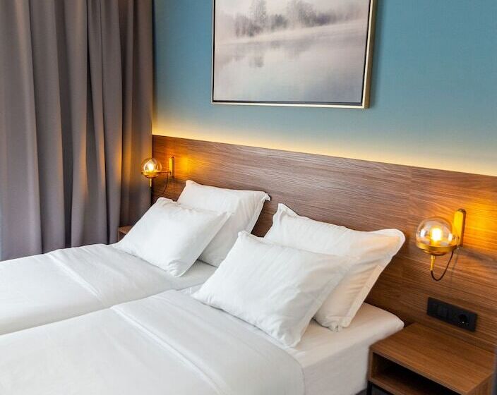 פנסיון Boutiques 76