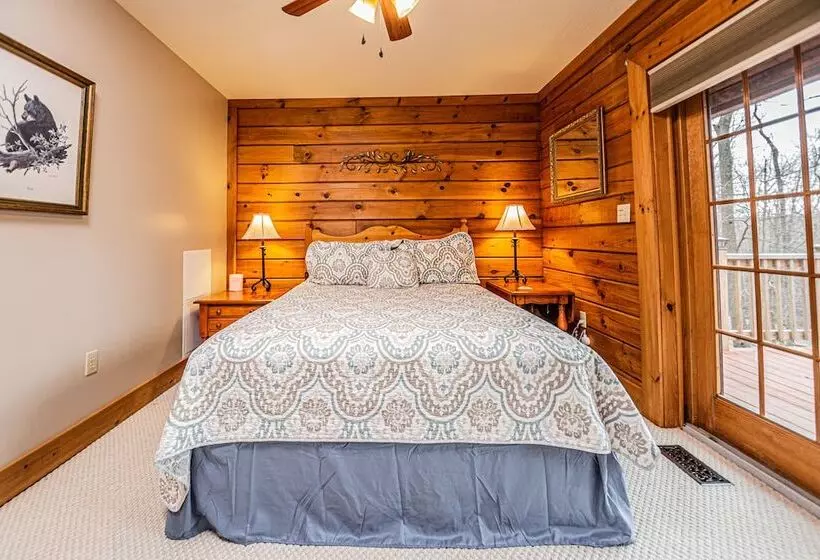 Rock Lodge Cabin
