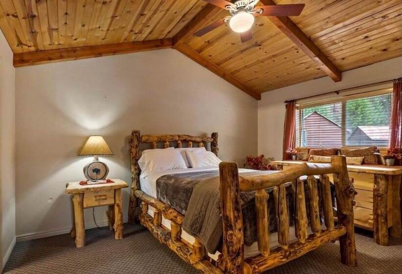 Southfork Lodge Cabin 2