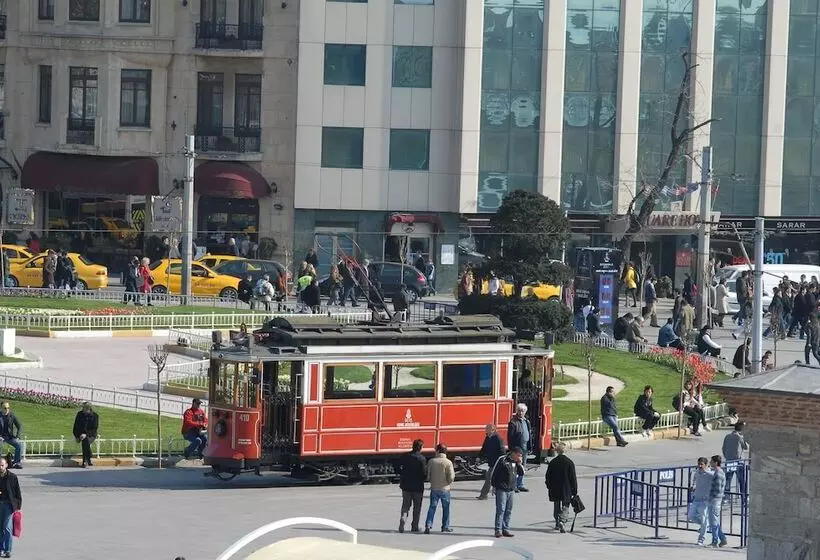 Cheya Gumussuyu Residence