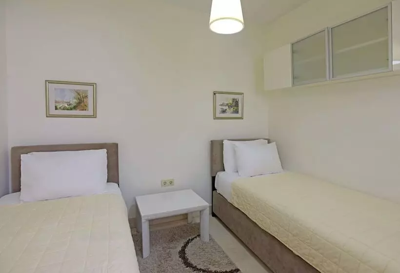 Cheya Gumussuyu Residence