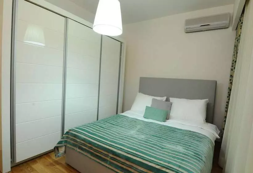 Cheya Gumussuyu Residence