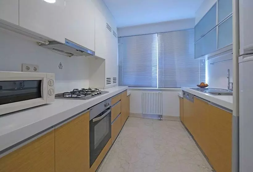 Cheya Gumussuyu Residence