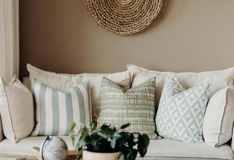 Cottage Pie By Robberg