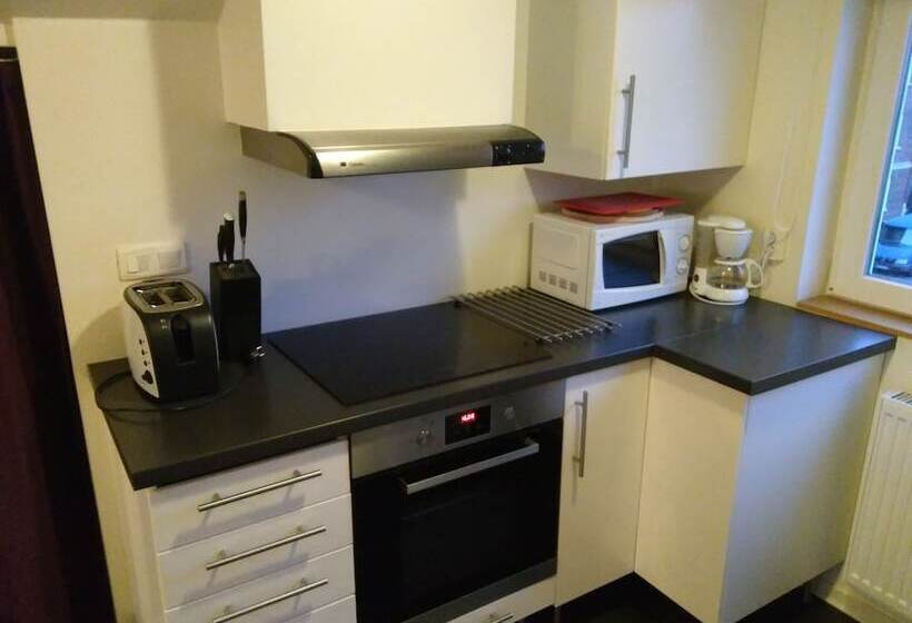 Honeymoon Seaview Apartment