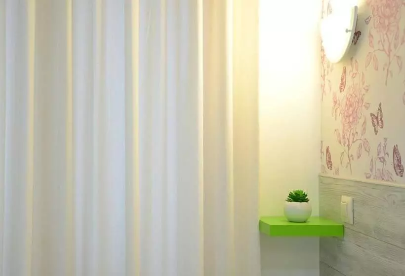 簡易ホテル Nersan