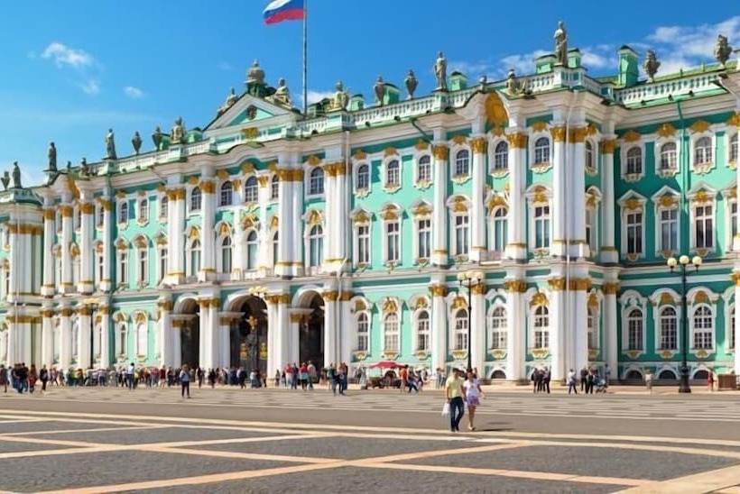 ホテル Amulet On Malaya Morskaya Guest House