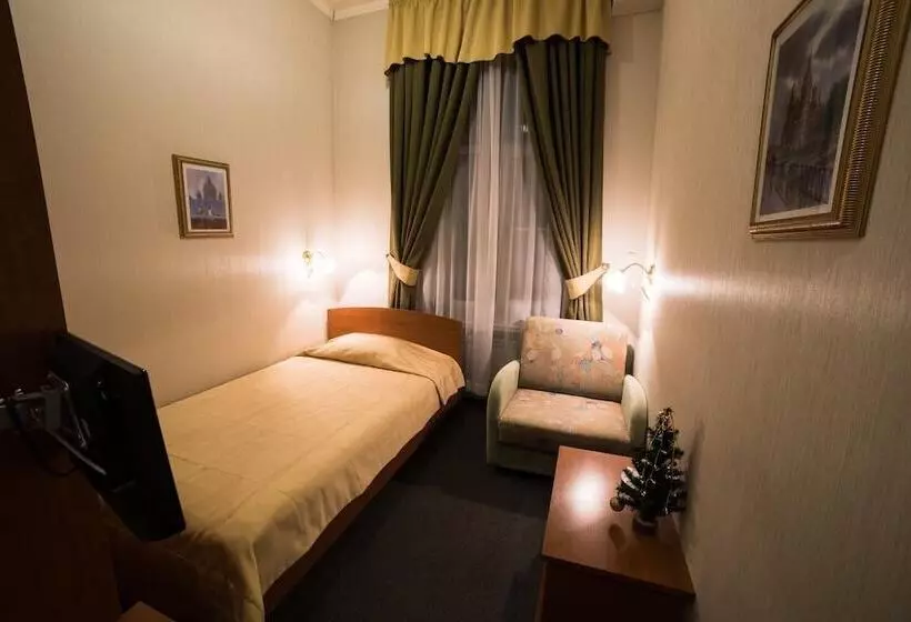 هتل Amulet On Malaya Morskaya Guest House