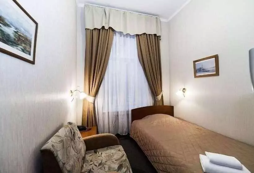 هتل Amulet On Malaya Morskaya Guest House