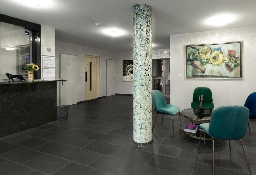 בית מלון כפרי Birsighof Basel City Center