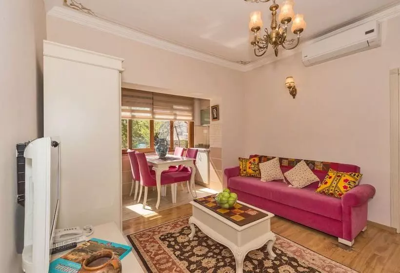 Hotelli Istanbul Garden Suite