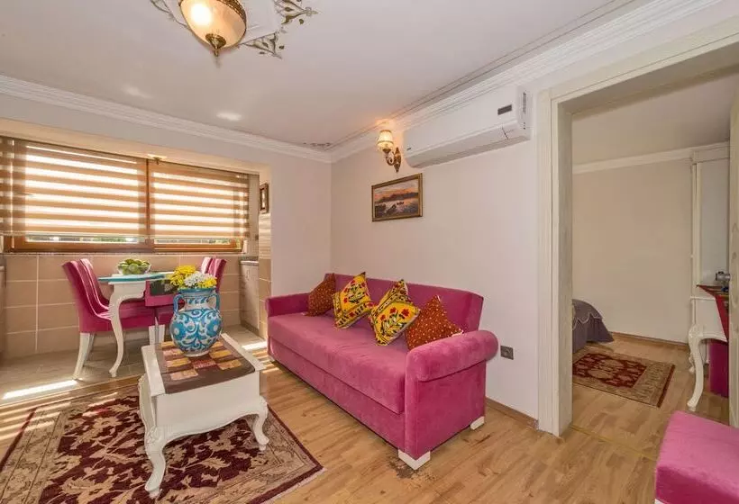 Hotelli Istanbul Garden Suite