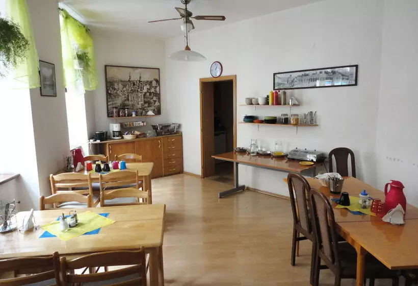 호텔 Jizera Karlovy Vary