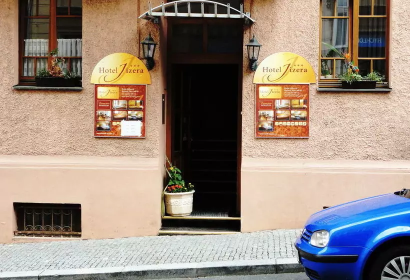 호텔 Jizera Karlovy Vary