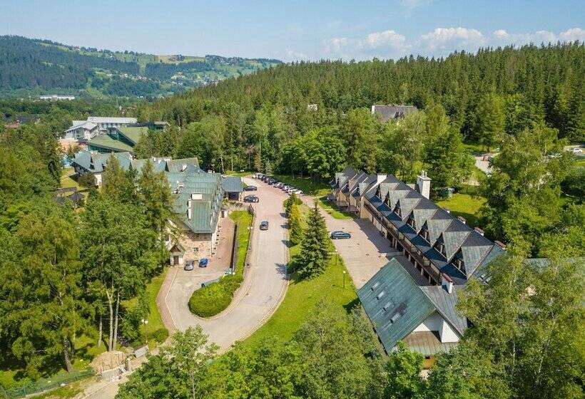 Hotelli Kompleks Antałówka Termy & Med