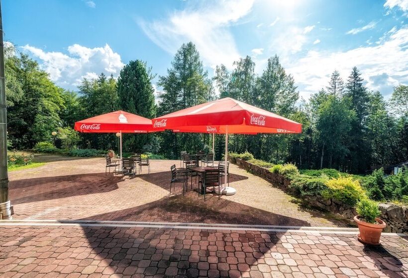 Hotelli Kompleks Antałówka Termy & Med