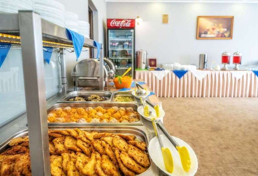 Hotelli Kompleks Antałówka Termy & Med