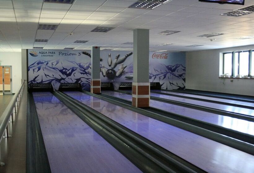 Hotelli Kompleks Antałówka Termy & Med