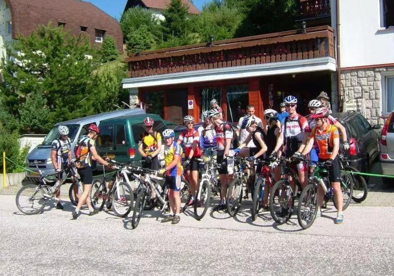 هتل Pension Kraus