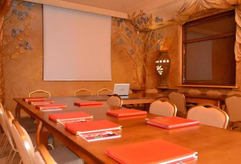 ホテル Księcia Józefa