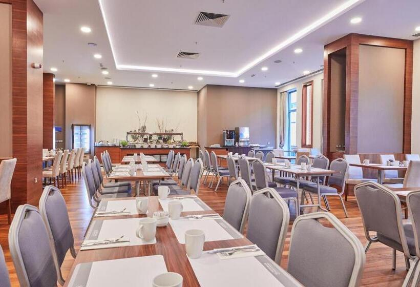Hotel Park Dedeman Bostanci