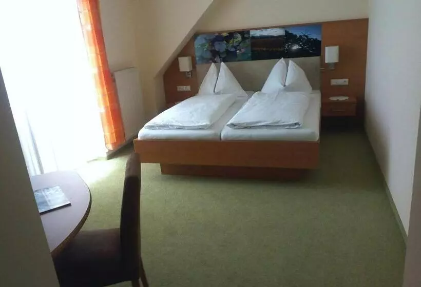 Hotel Restaurant Zum Schwan