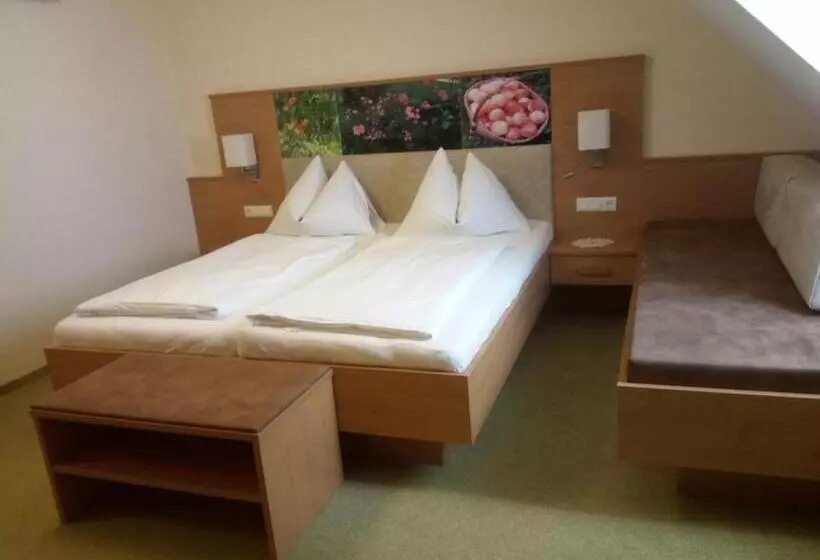 Hotel Restaurant Zum Schwan