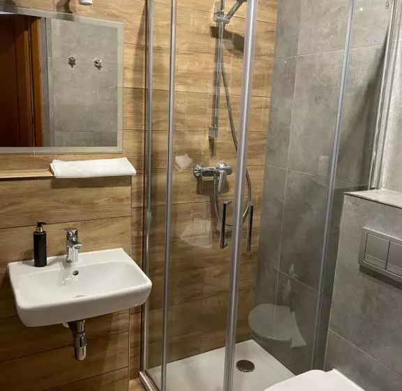 فندق Apollo & Spa Karpacz