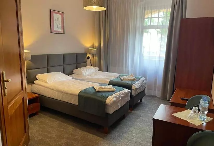 فندق Apollo & Spa Karpacz