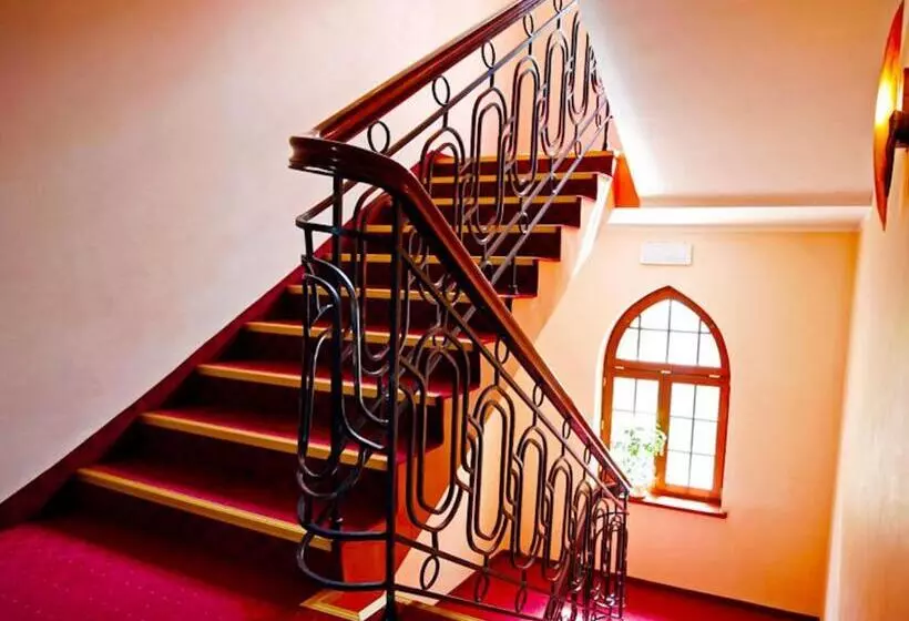 فندق Apollo & Spa Karpacz