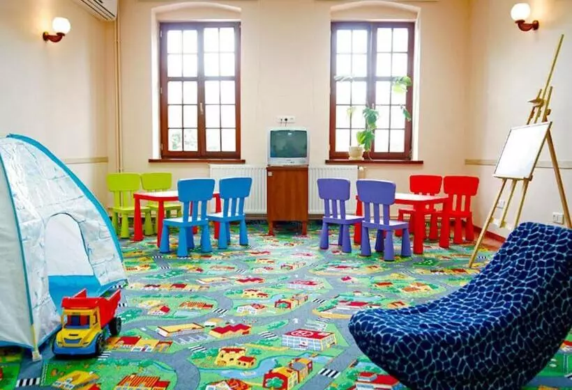 فندق Apollo & Spa Karpacz