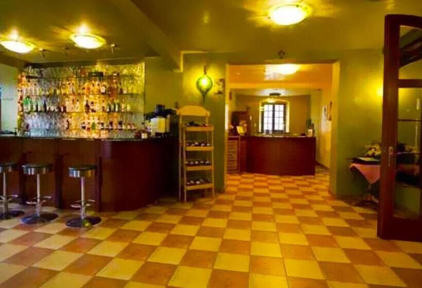 هتل Apollo & Spa Karpacz