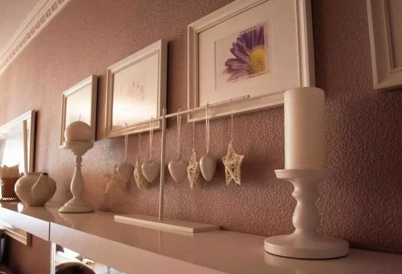 Hotelli Vernisage On Ushinskogo