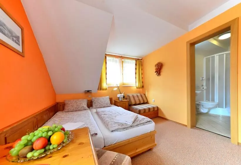 בית מלון כפרי Výsluní