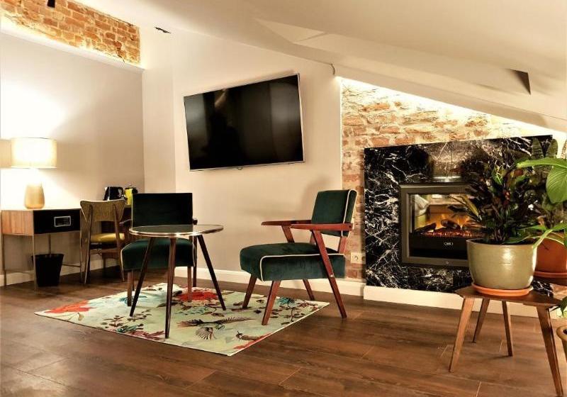 Sleepwell Apartments