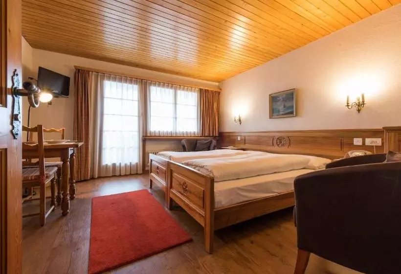 Swiss Chalet-style Hotel Walliser Spycher