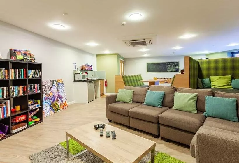 Retkeilymaja Ensuite Rooms For Students Only Bangor