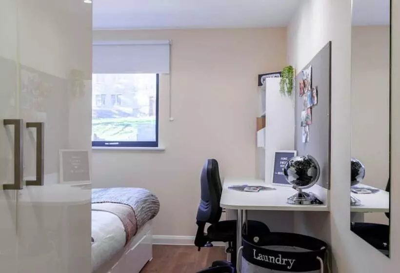 Retkeilymaja Ensuite Rooms For Students Only Bangor