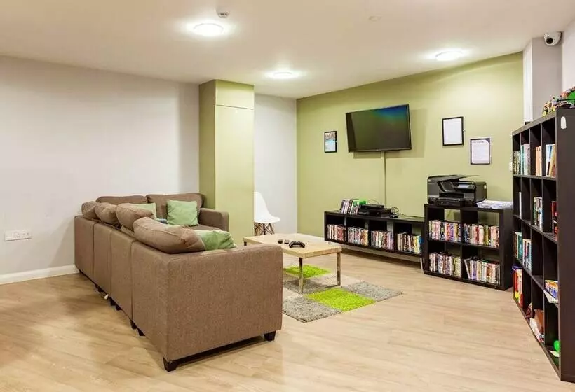 Retkeilymaja Ensuite Rooms For Students Only Bangor