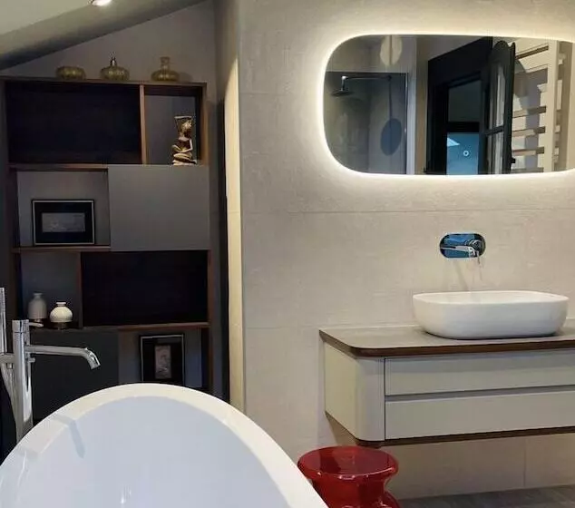 Aamiaismajoitus (B&B) La Maison Ruffinoise