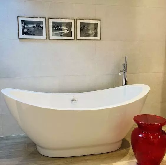 Aamiaismajoitus (B&B) La Maison Ruffinoise