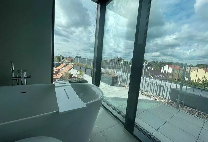 H24 Stadthotel Bernau