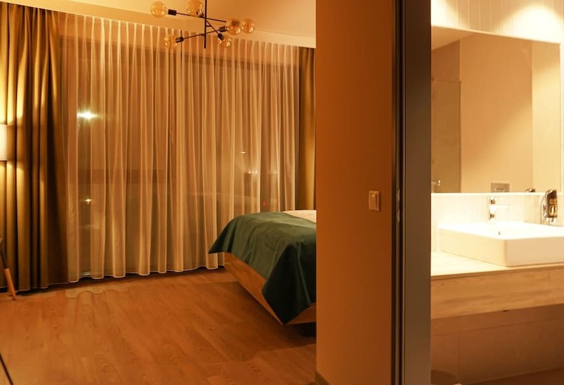 H24 Stadthotel Bernau