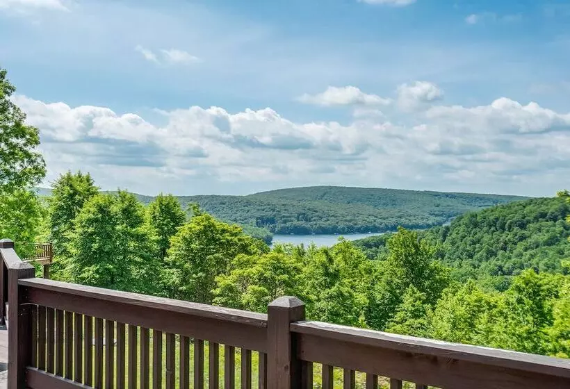 Happyplace Hideaway