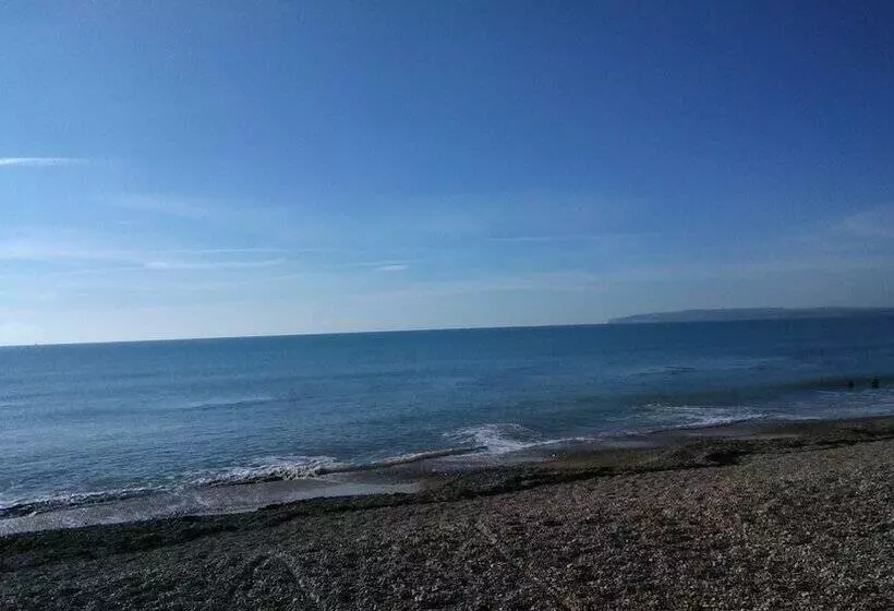 ホテル Stunning 3bed Caravan In Camber Kitesurf Family