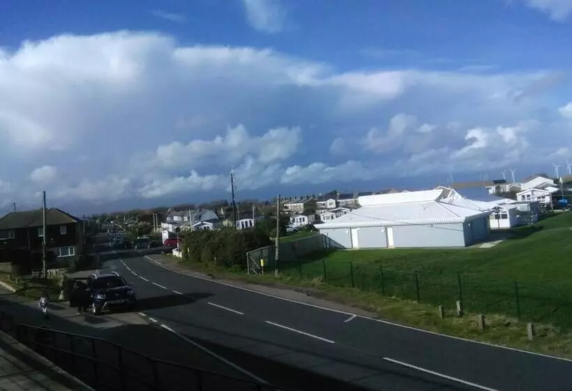 ホテル Stunning 3bed Caravan In Camber Kitesurf Family